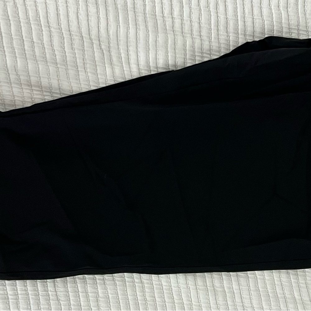 Old navy black jogger pants, NWT